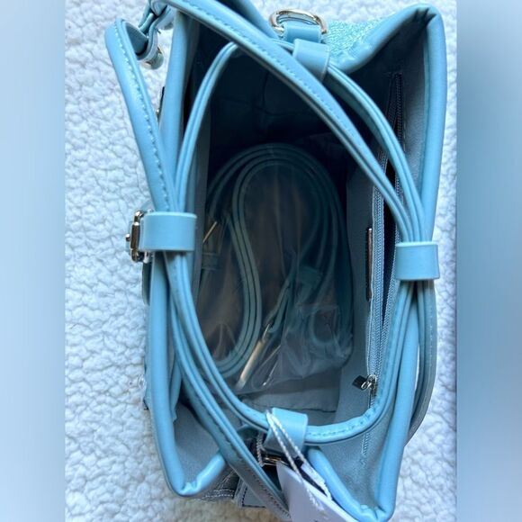 Chio’2nd bucket bag  (CLEARANCE SALE ) - Picture 9 of 10